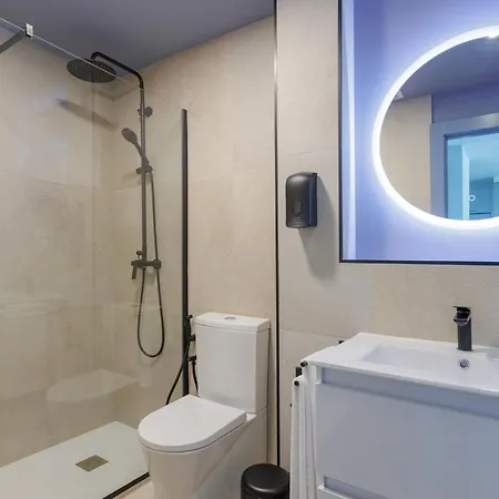 דירה Elegant 2 Bedrooms Flat 5 Minutes From The Sea & Free Parking פוארטו דל רוסריו