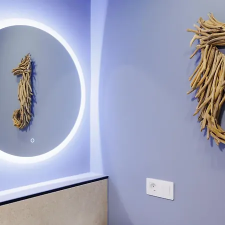 Διαμέρισμα Elegant 2 Bedrooms Flat 5 Minutes From The Sea & Free Parking *